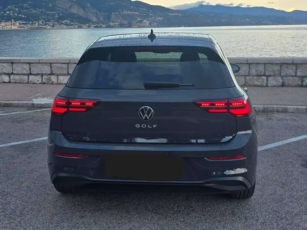 Usata VW Golf VIII Edition 150 CV (110 kW) 2024 Grigio Berlina