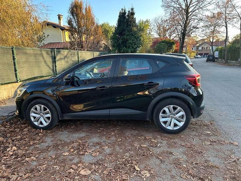 Usata Renault Captur Zen 94 CV (69 kW) 2021 Nero SUV