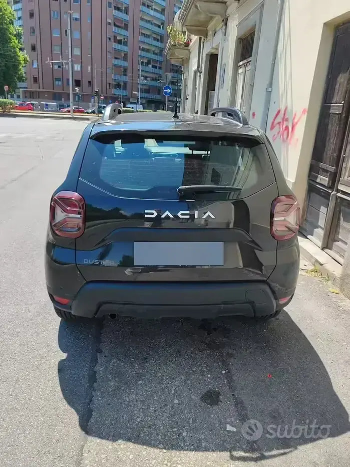 Usata Dacia Duster 101 CV (74 kW) 2023 Nero SUV