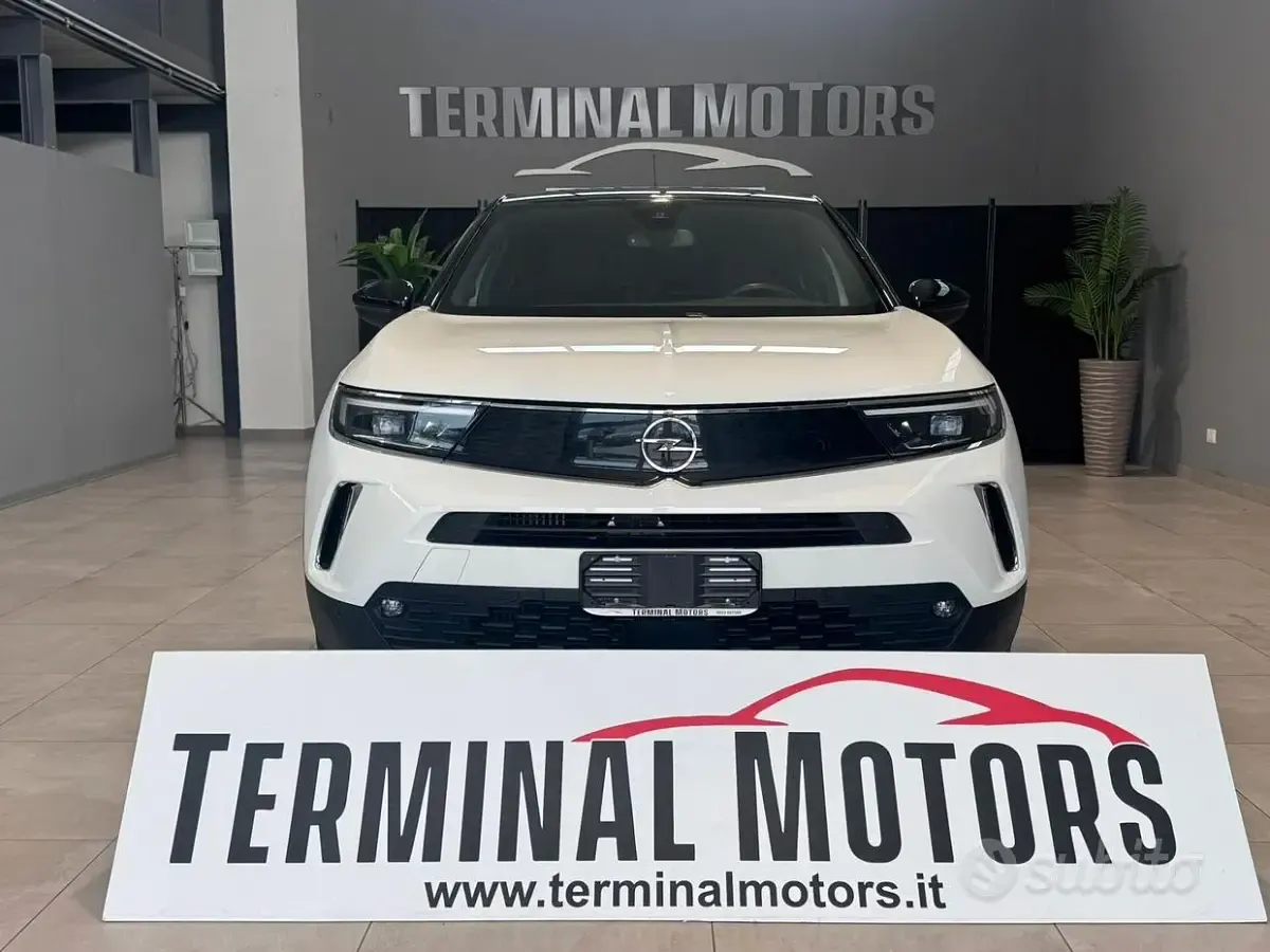 Usata Opel Mokka Ultimate 131 CV (96 kW) 2022 Bianco SUV