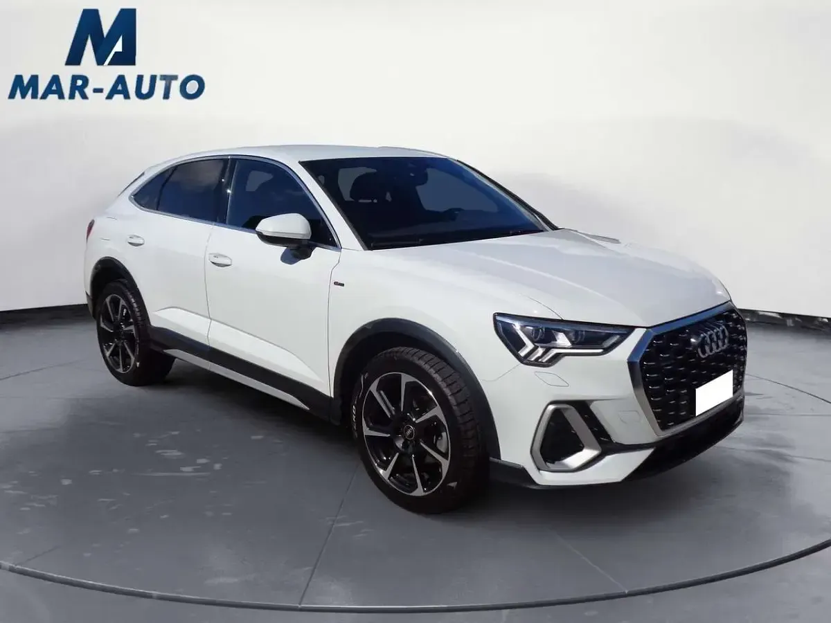 Usata Audi Q3 S-Line 150 CV (110 kW) 2023 Bianco SUV