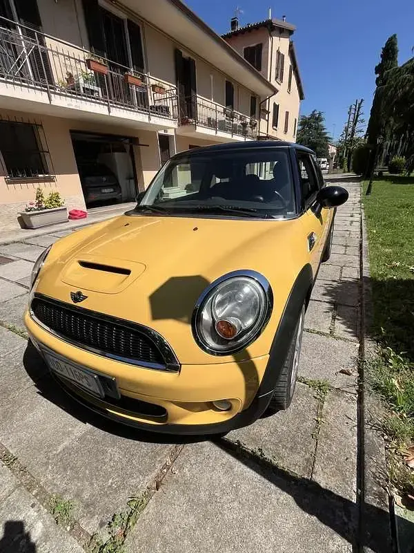 Usata Mini Cooper S Pepper 174 CV (127 kW) 2007 Utilitaria