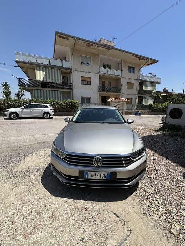 Usata VW Passat 190 CV (139 kW) 2015 Station wagon