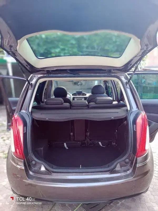 Occasion Lancia Musa 95 PK (69 kW) 2008 Bruin MPV