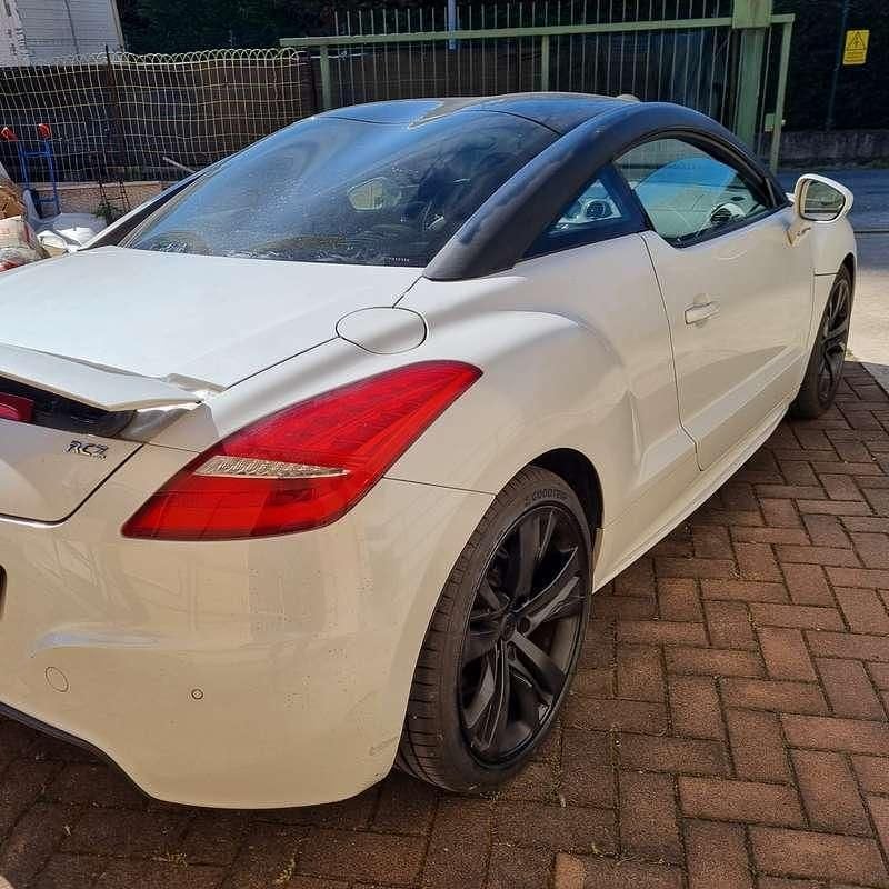 Usata Peugeot RCZ 163 CV (119 kW) 2013 Bianco Coupé
