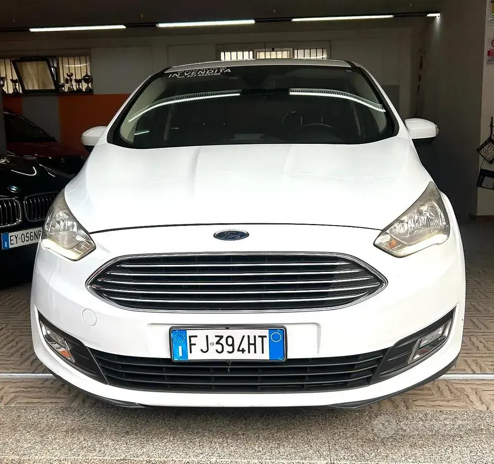 Usata Ford C-MAX Titanium S 120 CV (88 kW) 2017 Bianco Monovolume