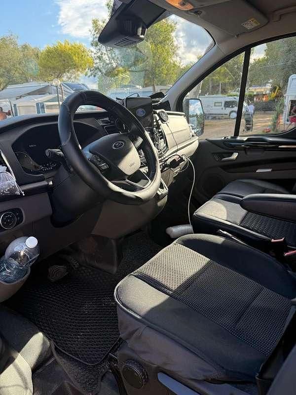 Usata Ford Customline Sport 231 CV (169 kW) 2023 Grigio Furgone