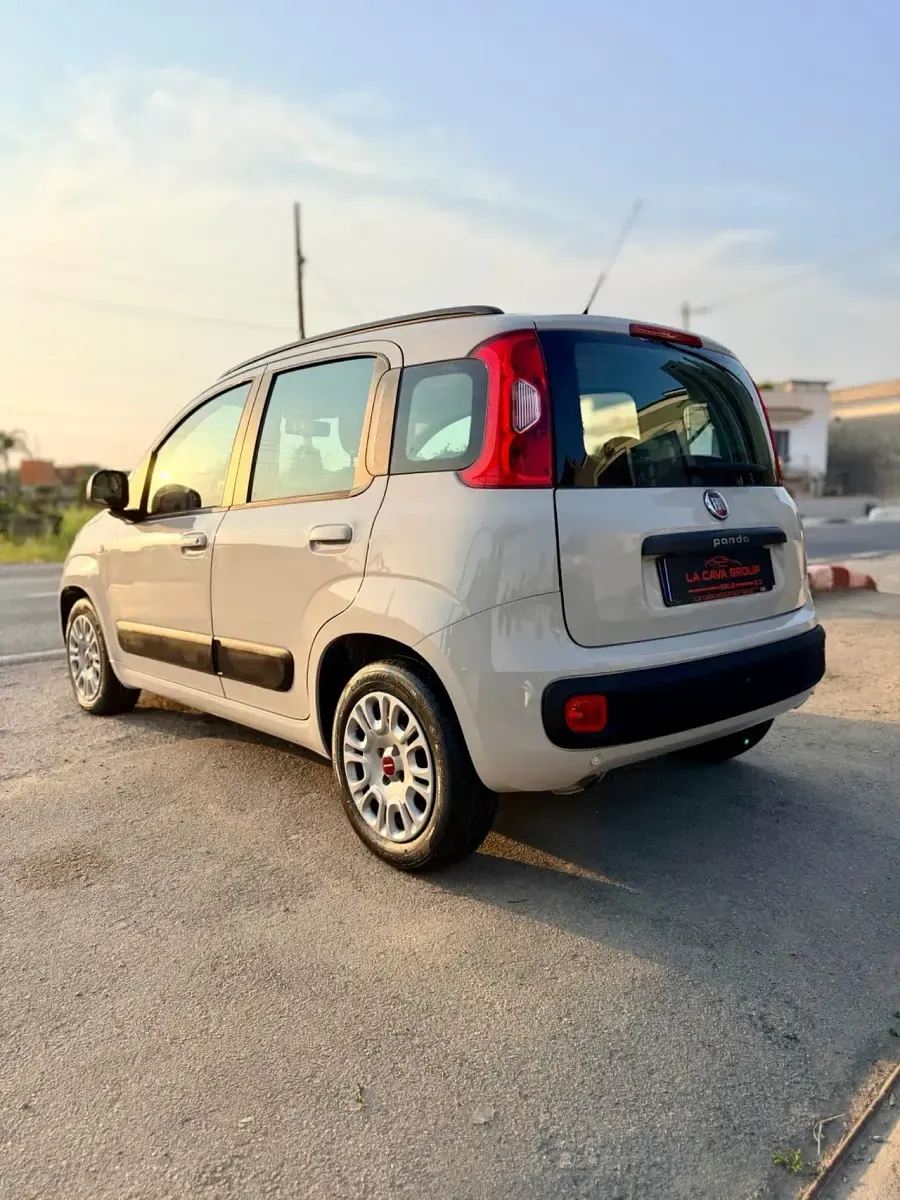 Usata Fiat Panda Lounge 80 CV (58 kW) 2015 Beige Utilitaria