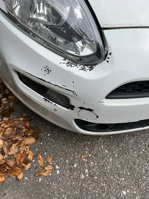 Usata Fiat Grande Punto 77 CV (56 kW) 2014 Bianco Utilitaria