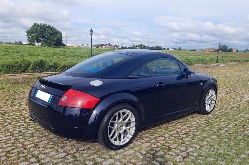 Usata Audi TT 179 CV (131 kW) 2003 Blu Coupé