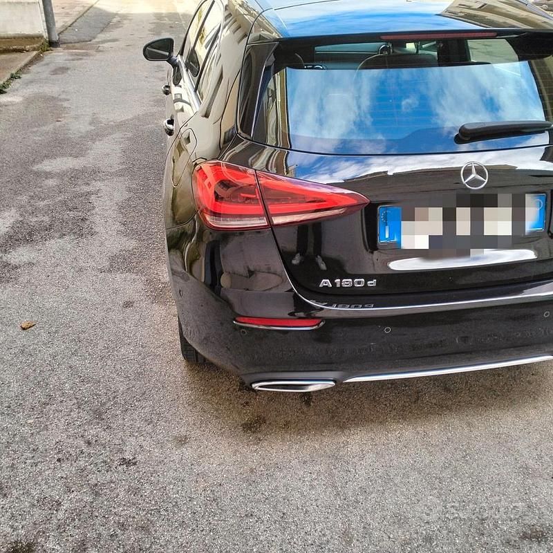 Usata Mercedes A180 2019 Nero Berlina