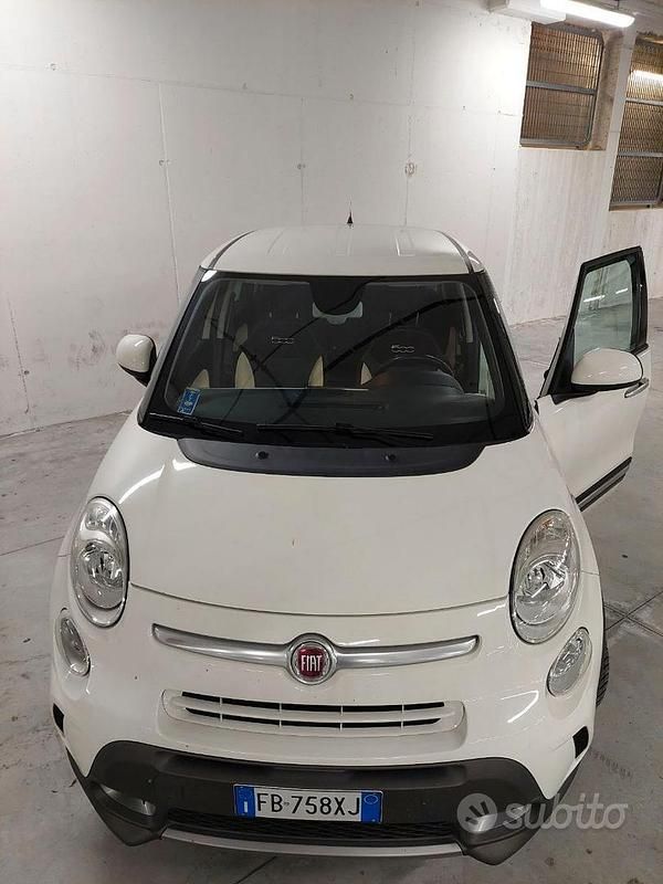 Begagnad Fiat 500L Trekking 85 HK (62 kW) 2015 Minibuss