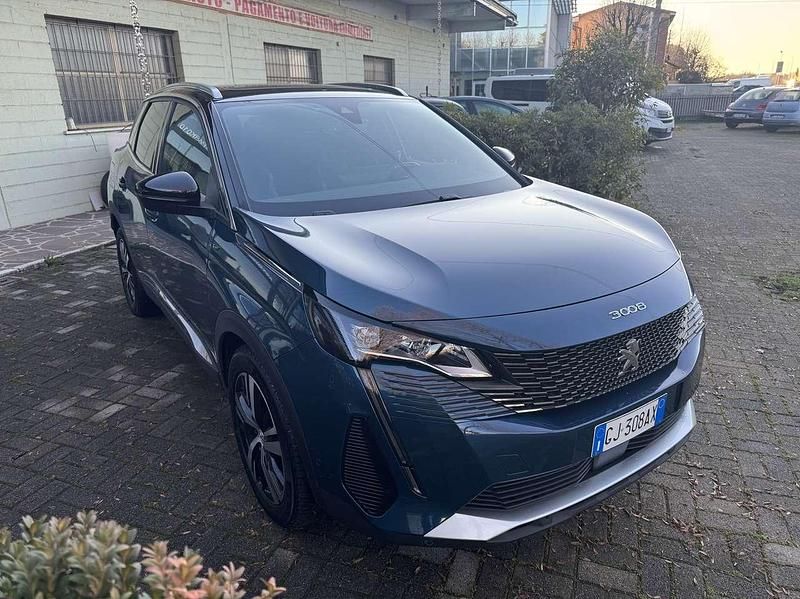 Usata Peugeot 3008 GT 131 CV (96 kW) 2022 Blu/azzurro SUV