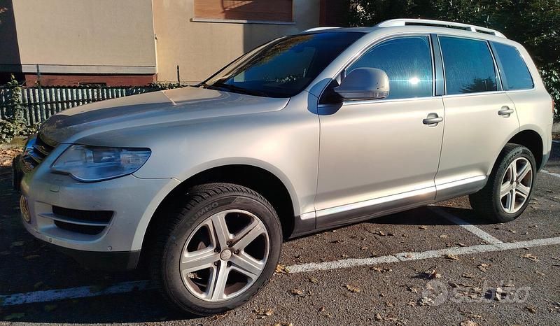 Usata 2007 VW Touareg SUV | 4300 € (Buon prezzo) - Immagine 1/4