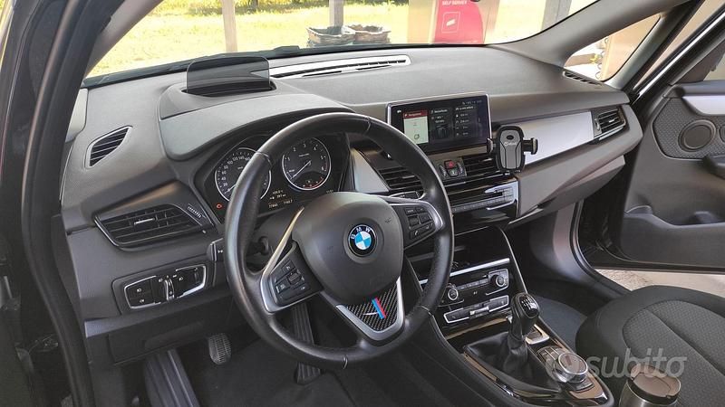 Usata BMW 216 Comfort Edition 116 CV (85 kW) 2017 Nero Monovolume