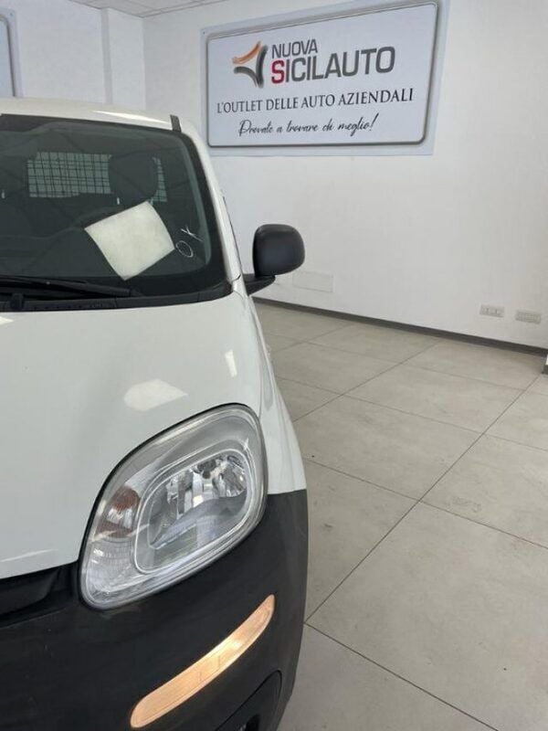 Usata Fiat Panda 4x4 Pop 80 CV (58 kW) 2016 Bianco Utilitaria