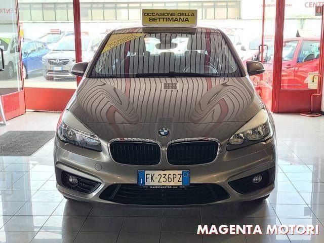 Usata BMW 218 Active Tourer Advantage 150 CV (110 kW) 2017 Grigio Monovolume