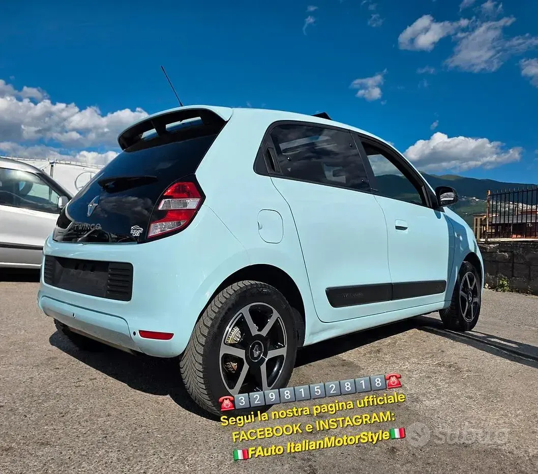 Usata Renault Twingo Life 110 CV (80 kW) 2018 Blu Utilitaria