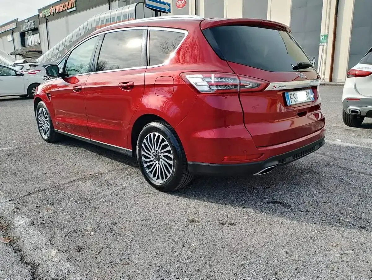 Usata Ford S-MAX Vignale 190 CV (139 kW) 2018 Monovolume