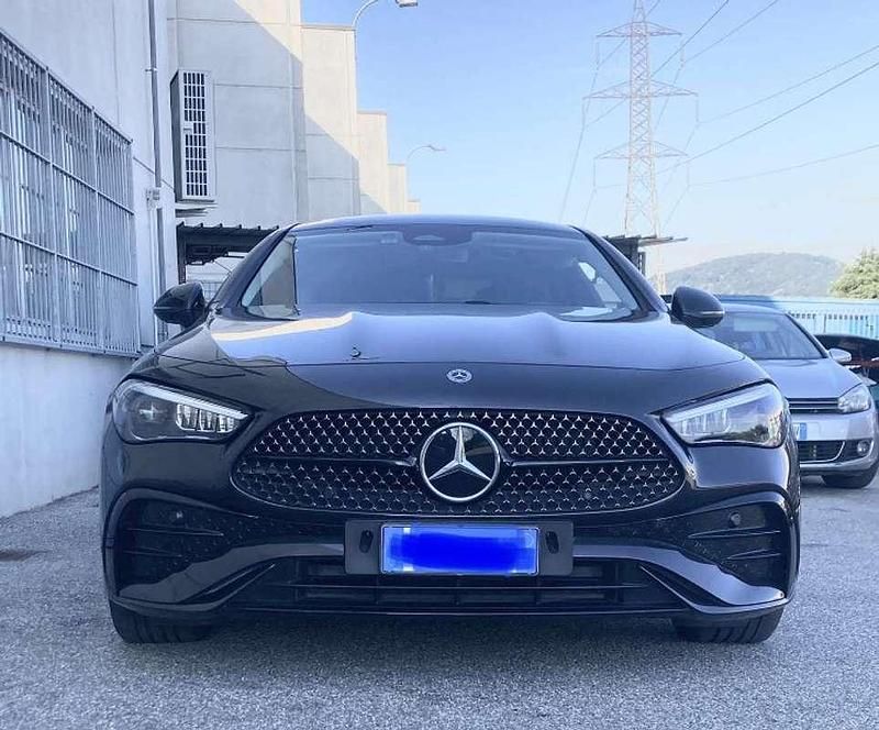 Käytetty Mercedes CLE220 Advanced Plus 197 HP (144 kW) 2023 Harmaa Coupe - kaksiovinen