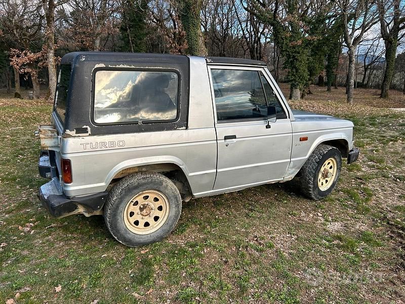 Usata Mitsubishi Pajero Top 84 CV (61 kW) 1988 Grigio SUV