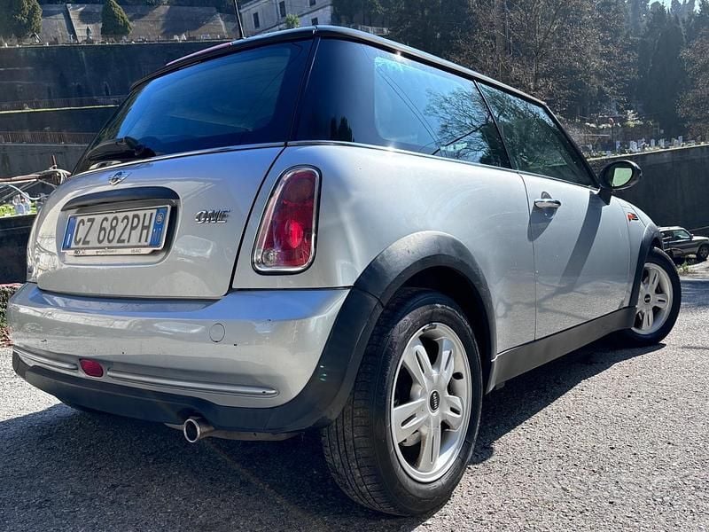 Usata Mini Cooper Coupé 90 CV (66 kW) 2006 Grigio Coupé