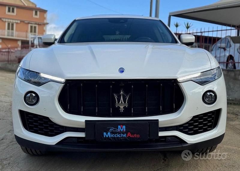 Usata Maserati Levante GranLusso 275 CV (202 kW) 2017 Bianco SUV