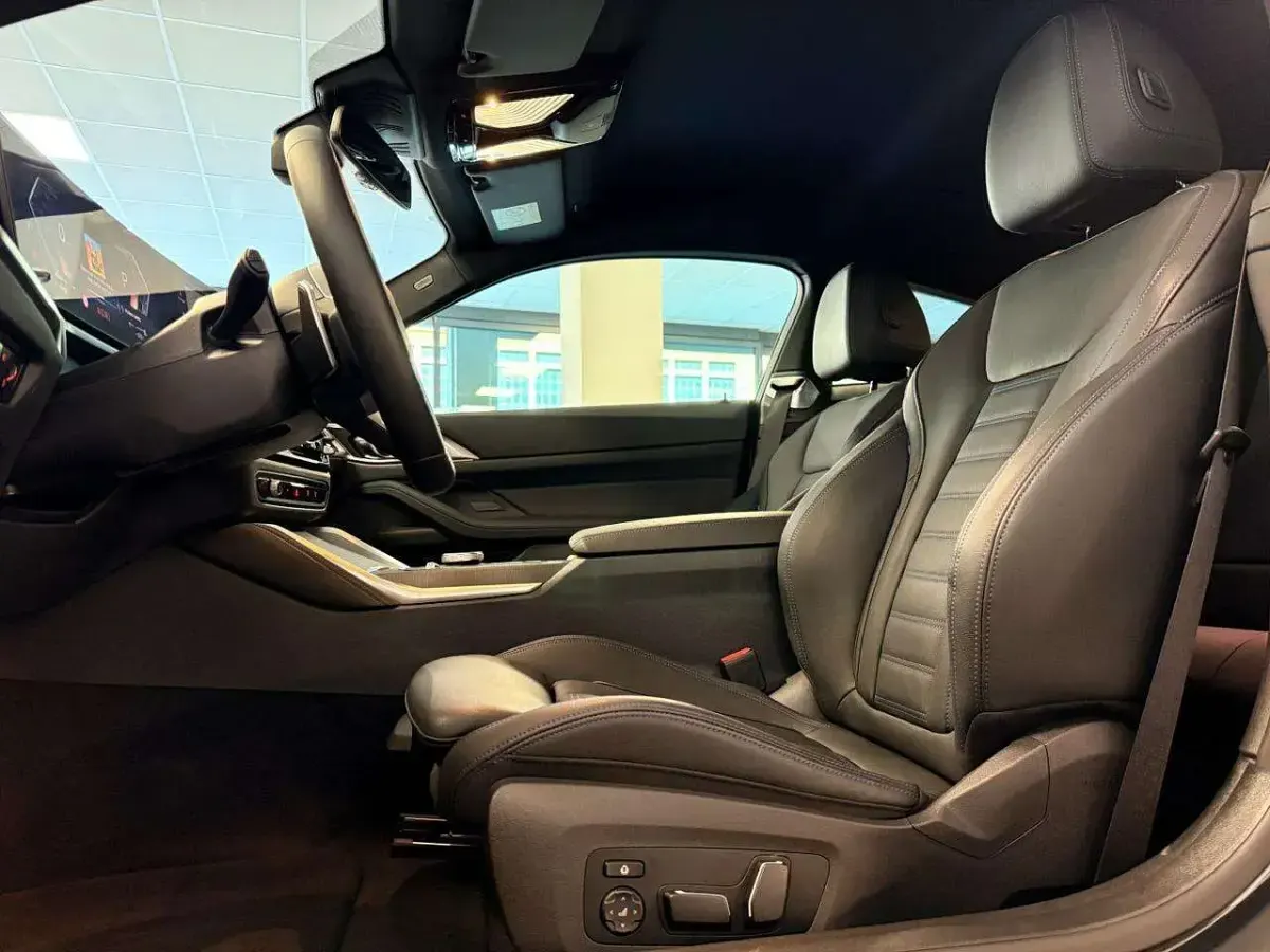 Usata BMW 430 M Sport 286 CV (210 kW) 2025 Dravit grey metallic Coupé
