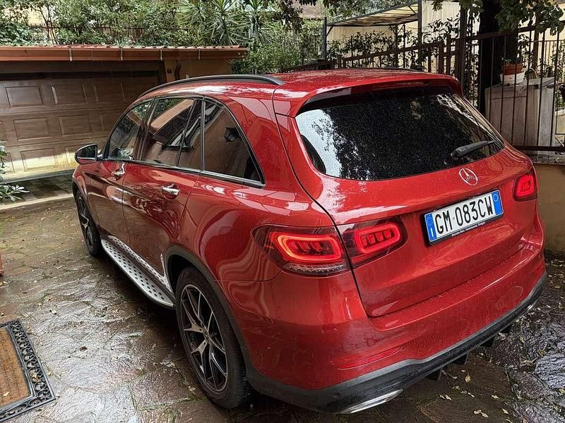 Usata Mercedes GLC400d Premium Plus 330 CV (242 kW) 2020 Rosso SUV
