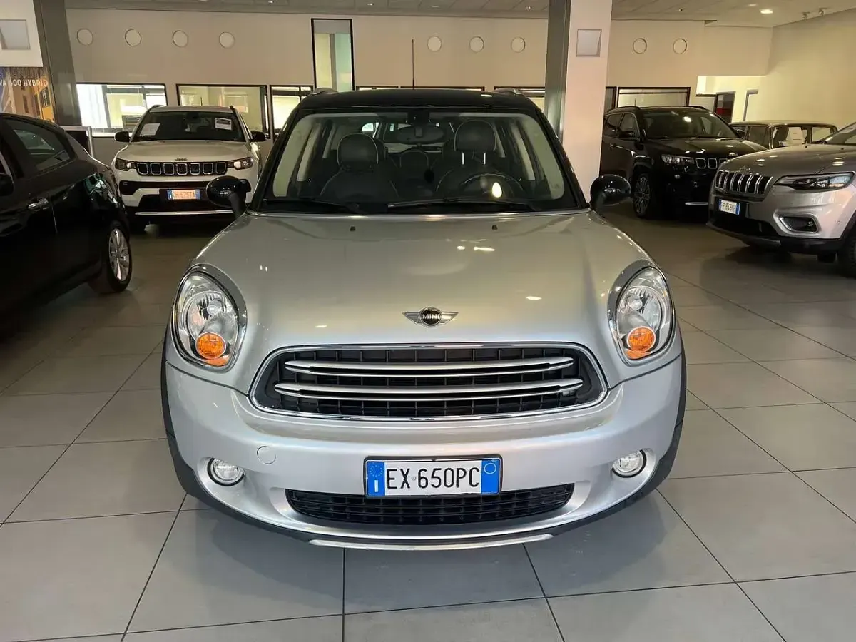 Usata Mini Cooper D Countryman 111 CV (81 kW) 2014 Grigio intermedio SUV