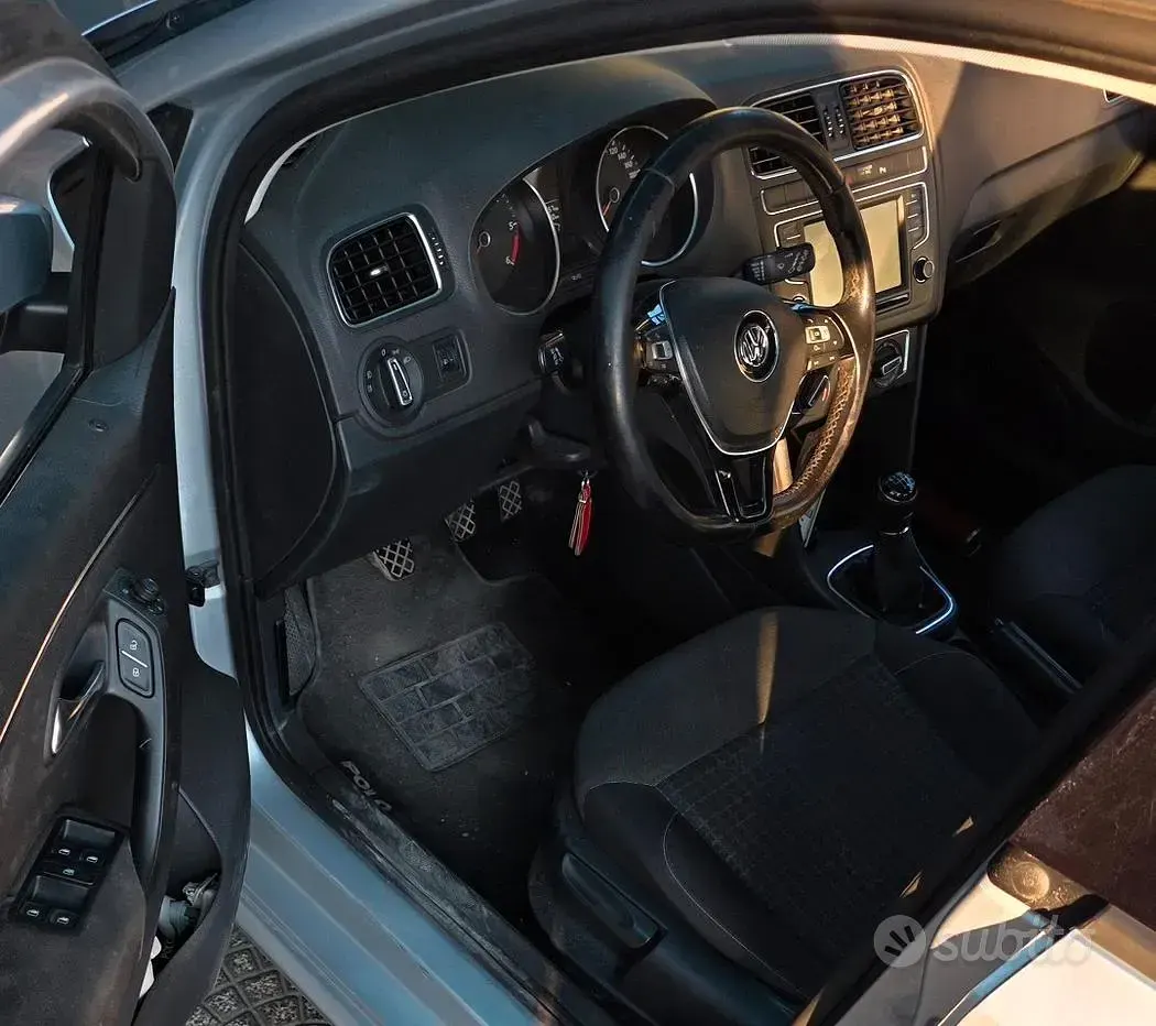 Usata VW Polo 80 CV (58 kW) 2014 Grigio Berlina