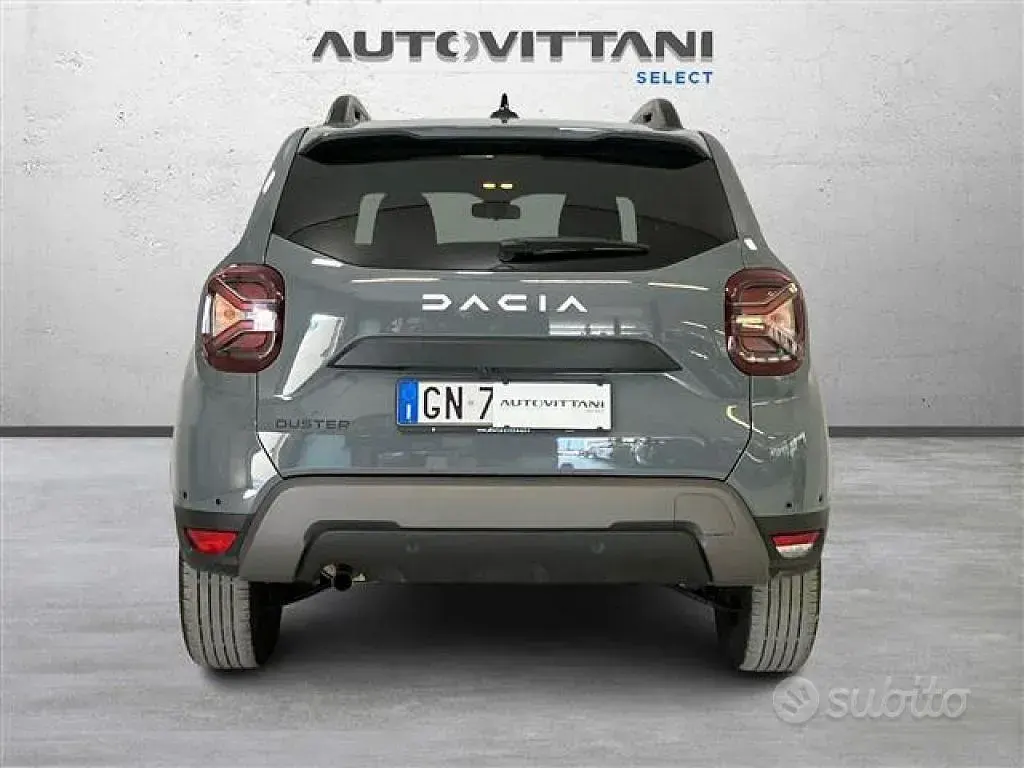 Usata Dacia Duster Expression 91 CV (66 kW) 2023 Gray SUV