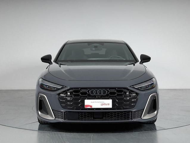 Usata Audi A5 S-Line 205 CV (150 kW) 2024 Grigio magnete Coupé