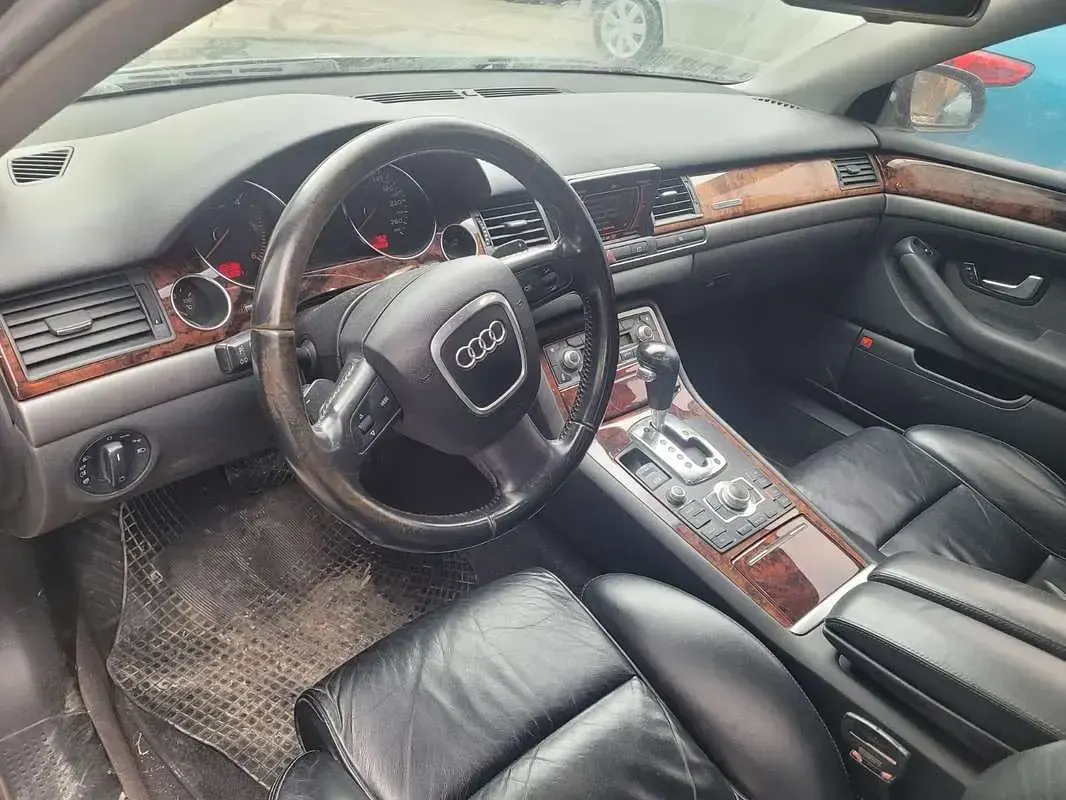 Usata Audi A8 232 CV (170 kW) 2005 Berlina