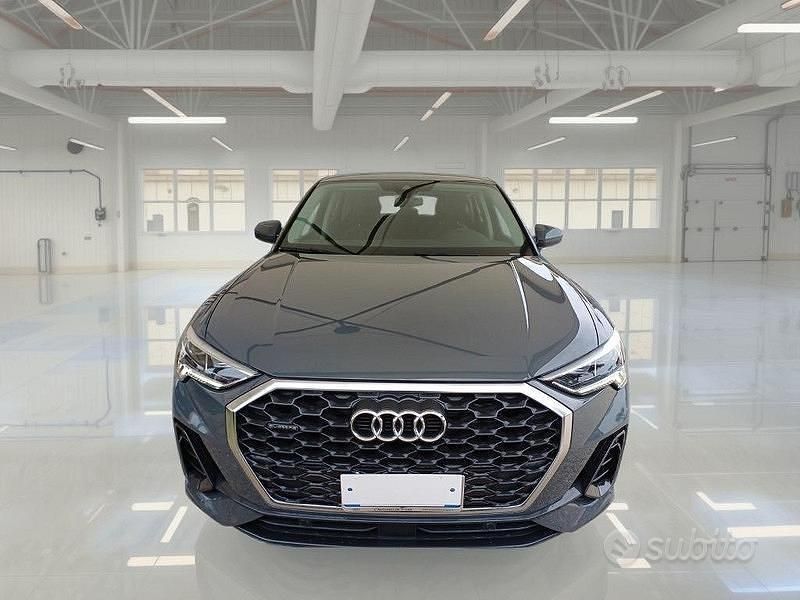 Usata Audi Q3 Sportback Business Plus 150 CV (110 kW) 2022 Grigio SUV