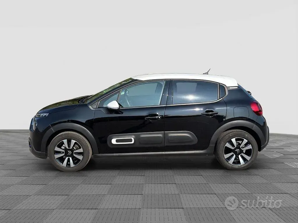 Usata Citroën C3 PureTech 83 CV (61 kW) 2022 Night black Utilitaria