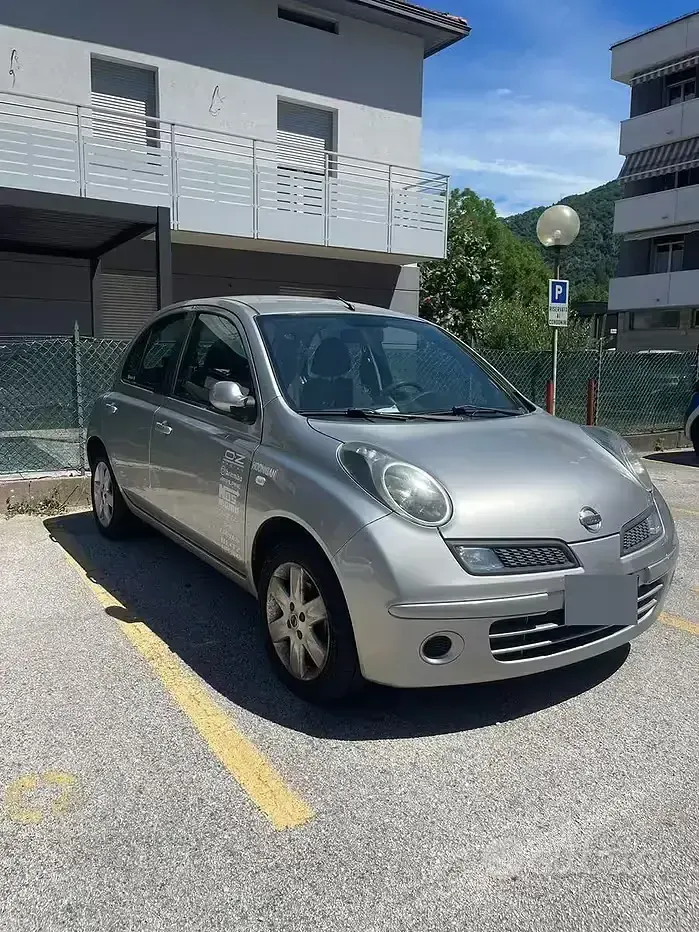 Usata Nissan Micra 80 CV (58 kW) 2008 Grigio Berlina