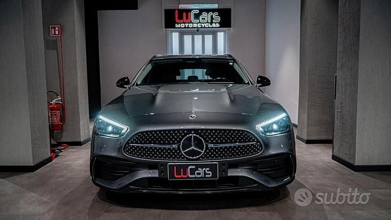 Usata Mercedes C300e Premium Plus 203 CV (149 kW) 2022 Grigio Station wagon