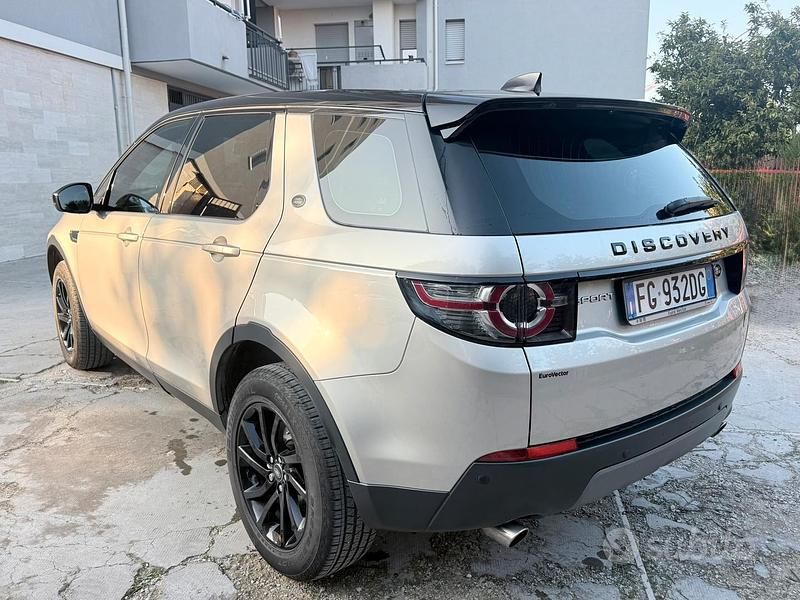 Usata Land Rover Discovery Sport 150 CV (110 kW) 2017 Grigio SUV