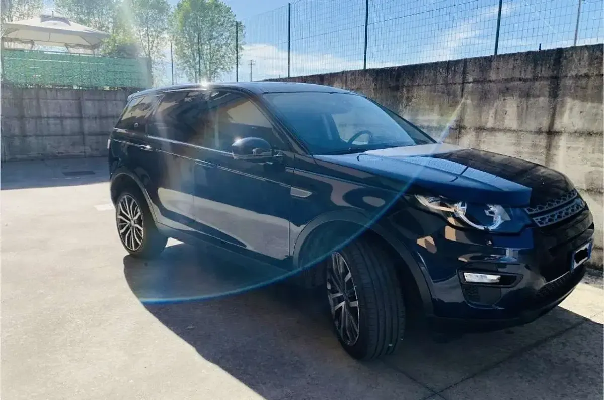 Usata Land Rover Discovery Sport SE 150 CV (110 kW) 2015 Blu/azzurro SUV
