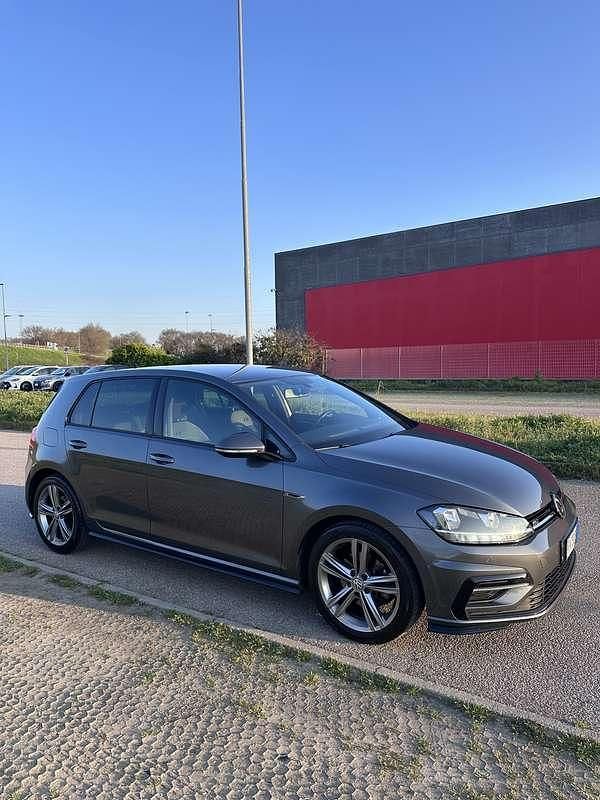 Usata VW Golf VII Sportline 116 CV (85 kW) 2018 Berlina