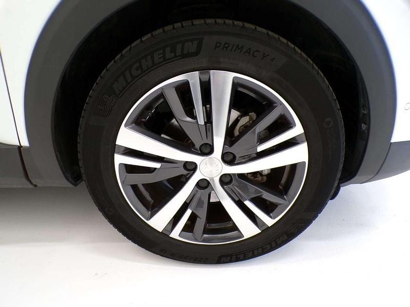 Usata Peugeot 3008 Allure 131 CV (96 kW) 2022 Bianco SUV