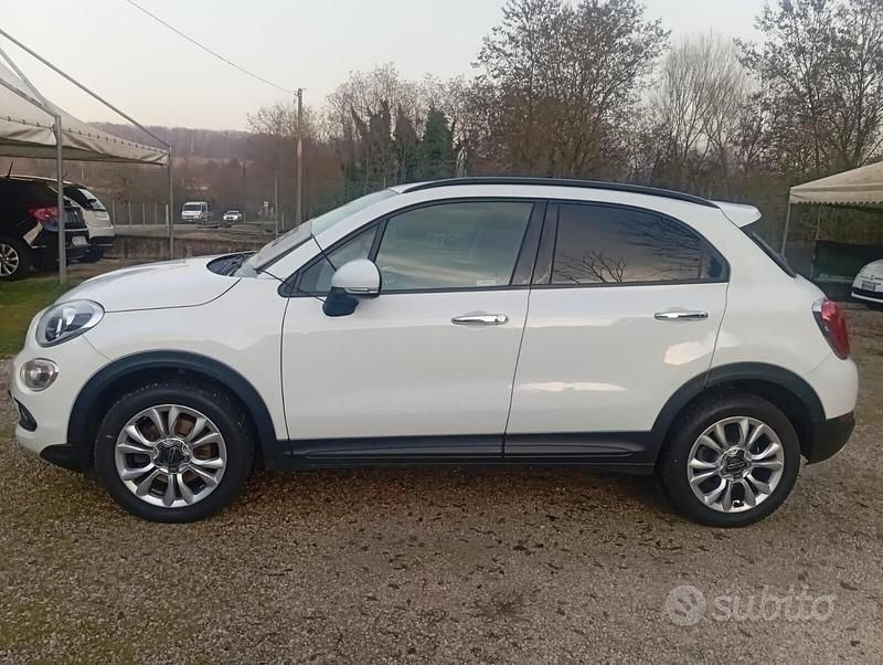 Usata Fiat 500X Pop Star 95 CV (69 kW) 2016 Bianco SUV