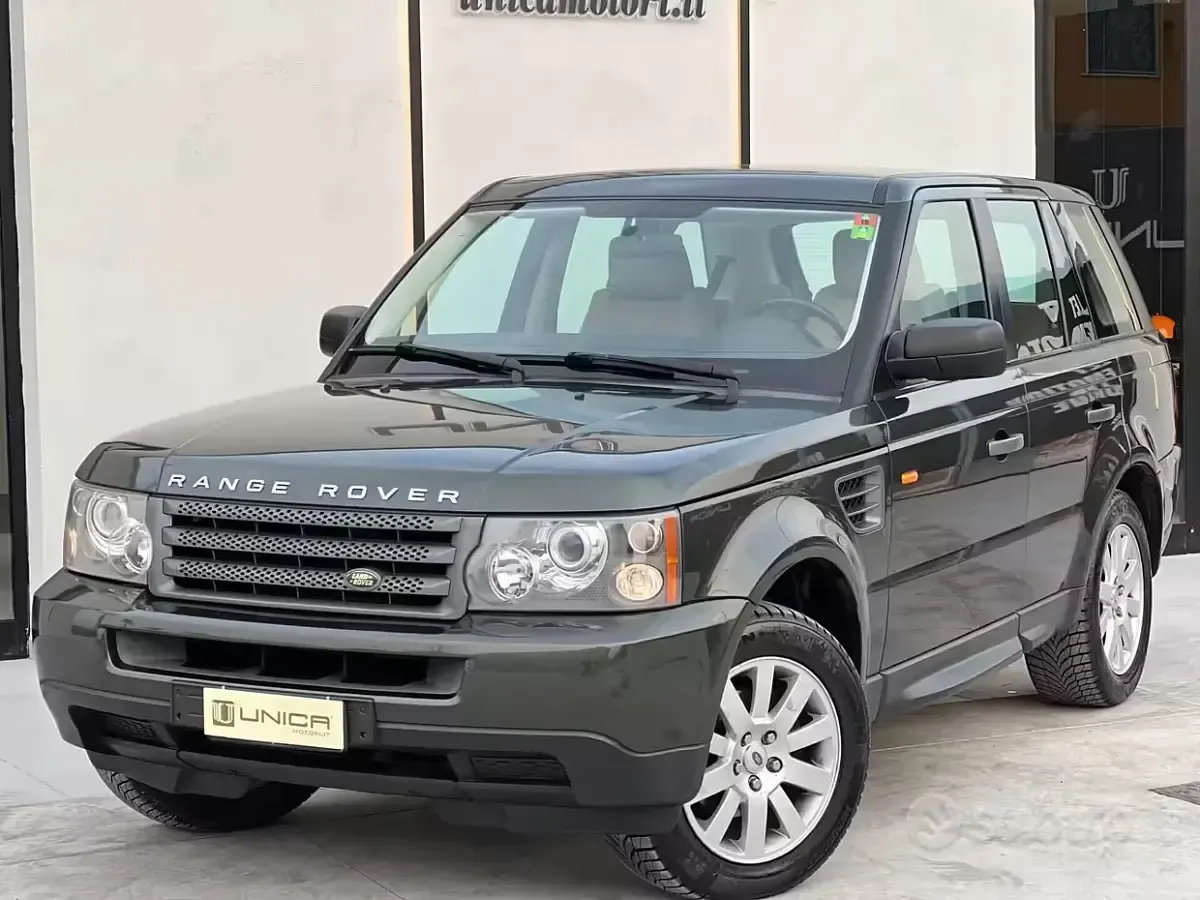 Usata Land Rover Range Rover Sport HSE 190 CV (139 kW) 2005 Verde SUV