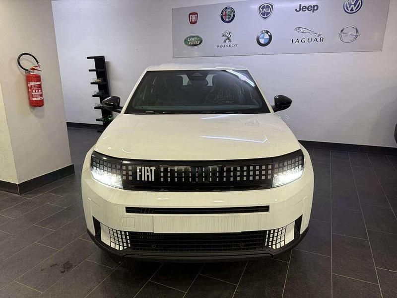 Nuova Fiat Grande Panda Icon 101 CV (74 kW) 2026 Bianco Utilitaria