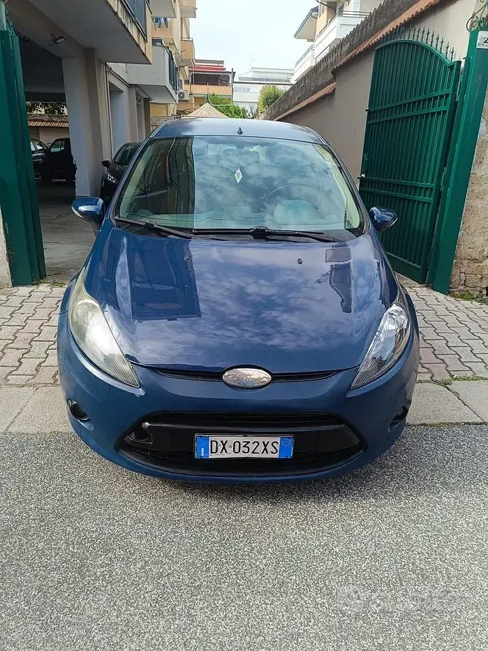 Usata Ford Fiesta Titanium 97 CV (71 kW) 2009 Berlina