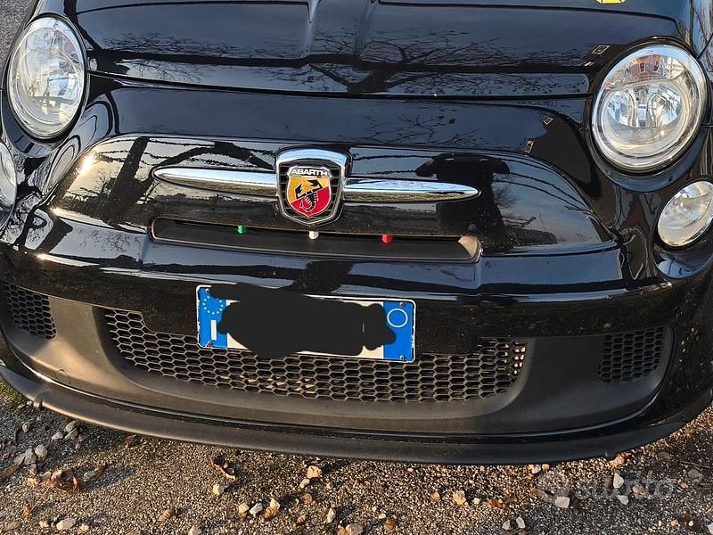 Usata Abarth 595C 140 CV (102 kW) 2016 Nero Cabrio