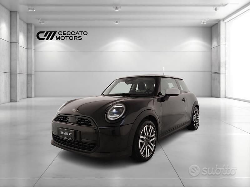 Usata Mini Cooper Classic 2024 Nero Utilitaria
