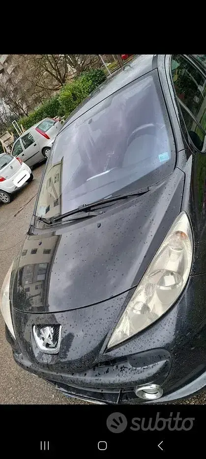 Usata Peugeot 207 88 CV (64 kW) 2009 Nero Utilitaria