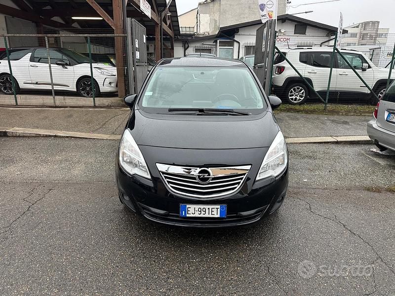 Nero Usata 2011 Opel Meriva Cosmo Monovolume | 4990 € (Ottimo prezzo) - Immagine 1/4
